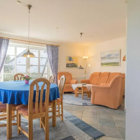 Friesenhaushaelfte Suederoog Nordstrand