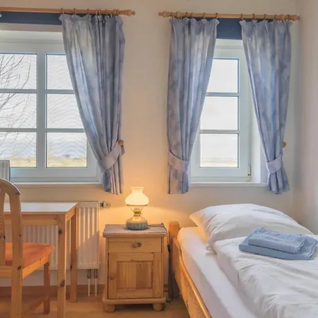 Friesenhaushaelfte Suederoog Nordstrand